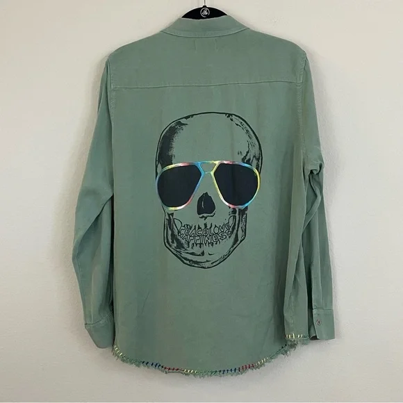 Lauren Moshi Sloane Cool Skull Chambray Raw Hem Button Down Shirt Size Medium - Picture 8 of 11